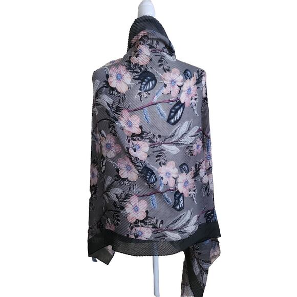 Lulla Collection By Bindya Lightweight Scarf Large Pleated Gray Pink Floral Soft - Picture 8 of 10